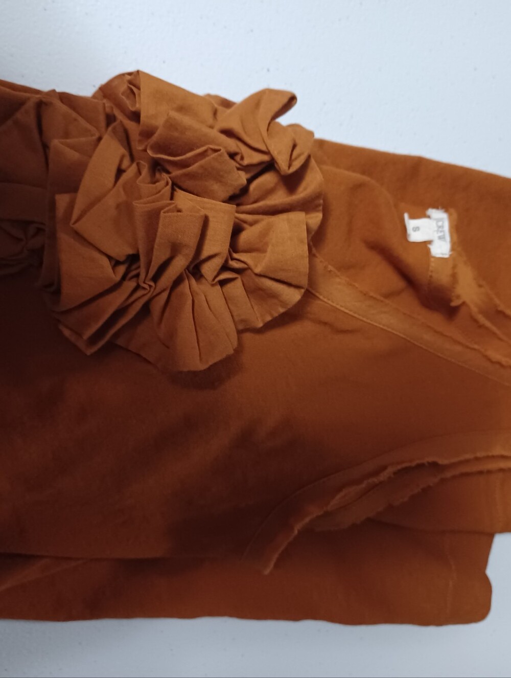 Women’s Rust Ruffle Detail Tank Top - Picture 10 of 12